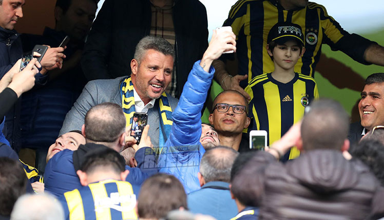 Ülker Stadında Alex krizi Son anda girebildi...