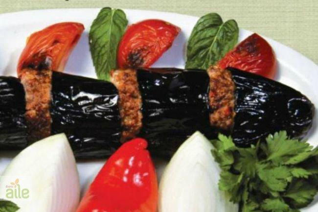 Kıymalı patlıcan kebabı tarifi