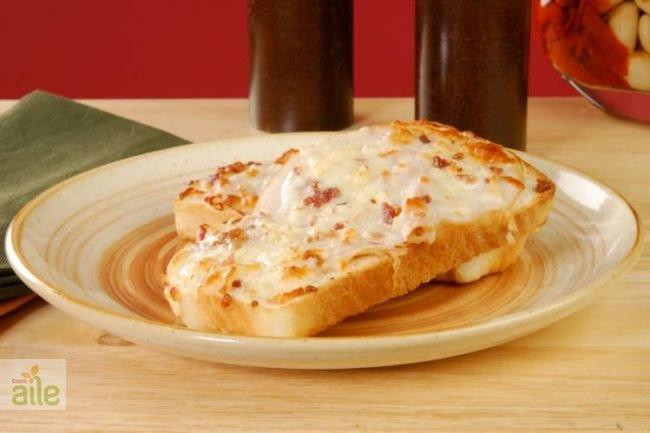 Kabaklı mini pizza tarifi