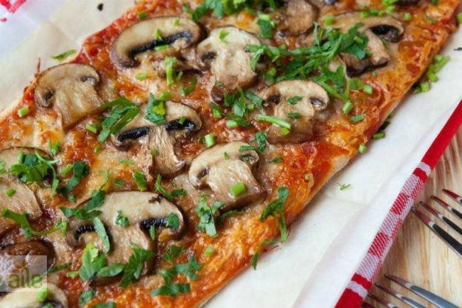 Mantarlı acemi pidesi tarifi