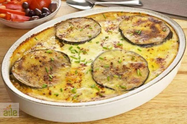 Fırında patlıcan musakka tarifi