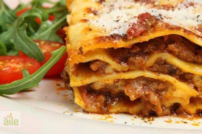 Parmesan peynirli lazanya tarifi
