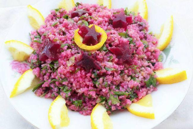 Pembe bulgur salatası tarifi