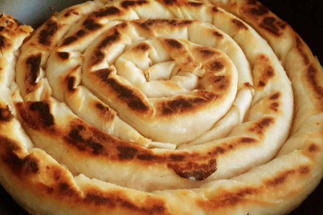 Tavada patatesli sarmal börek tarifi