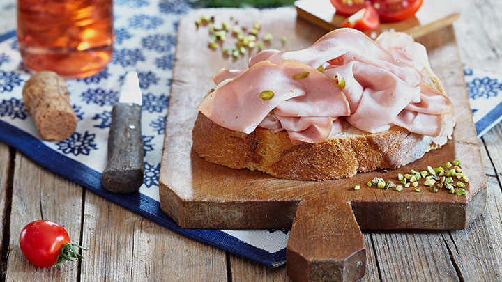 Jambonlu kanepe tarifi