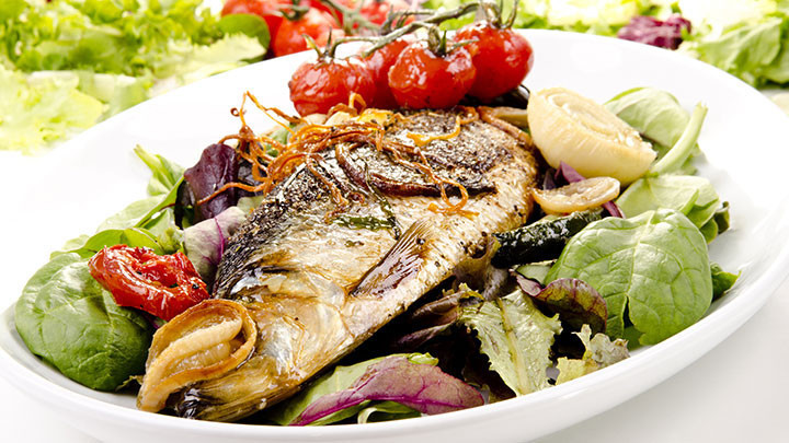 Biber ve fesleğen soslu levrek tarifi