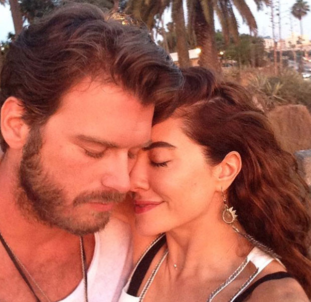 Hakan Hatipoğlu eşi Gizem Hatipoğlunun doğum gününü kutladı