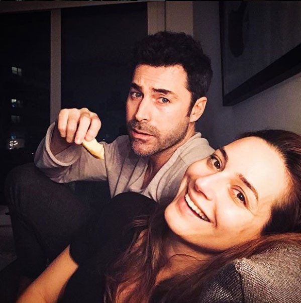 Hakan Hatipoğlu eşi Gizem Hatipoğlunun doğum gününü kutladı