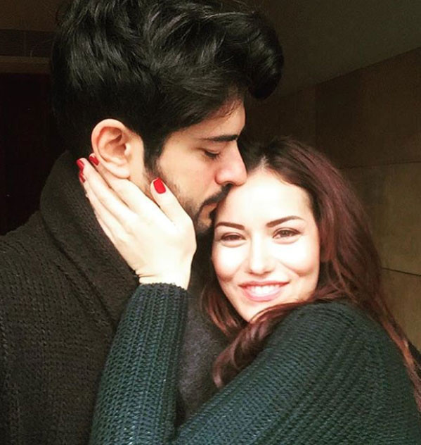 Hakan Hatipoğlu eşi Gizem Hatipoğlunun doğum gününü kutladı