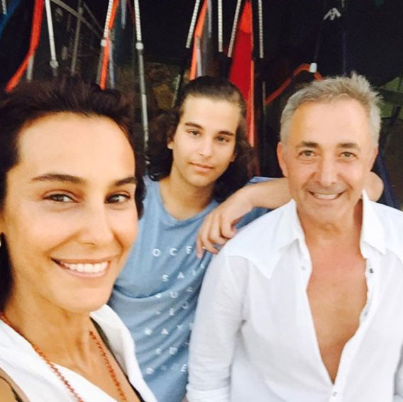 Hakan Hatipoğlu eşi Gizem Hatipoğlunun doğum gününü kutladı