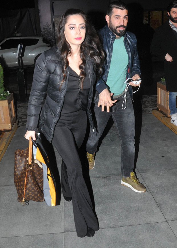 Aylardır eşimden şiddet görüyorum Aylardır eşimden şiddet görüyorum