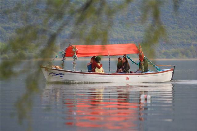 Havalar ısındı Gölyazı canlandı