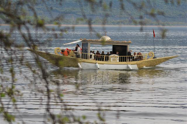 Havalar ısındı Gölyazı canlandı