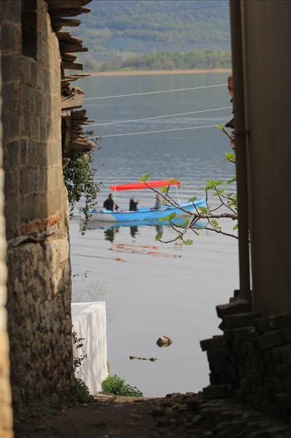 Havalar ısındı Gölyazı canlandı