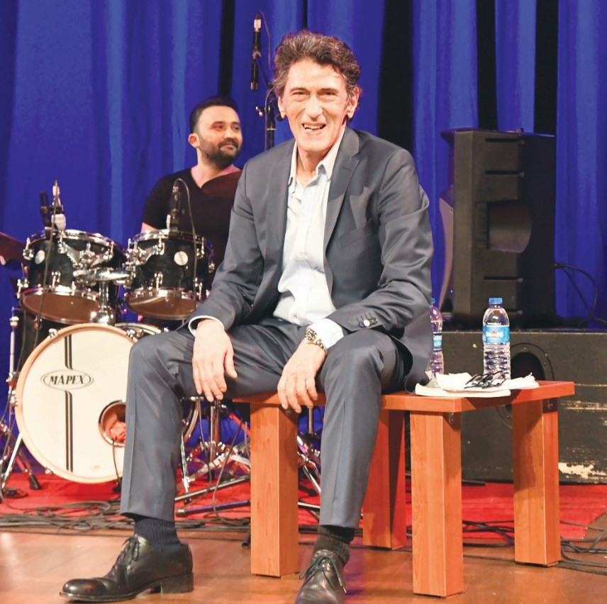 Efsane konser