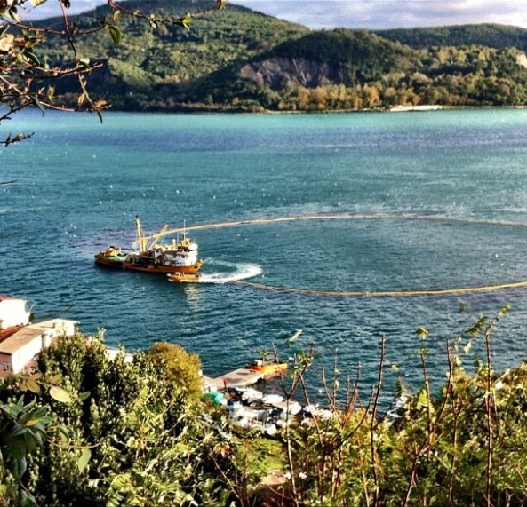 Her sabah bu manzaraya uyanıyor