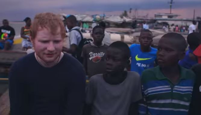 Ünlü şarkıcı tecavüze uğrayan sokak çocuğunun hayatını böyle değiştirdi