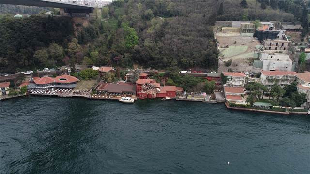 Dev geminin çarptığı yalının son hali havadan görüntülendi