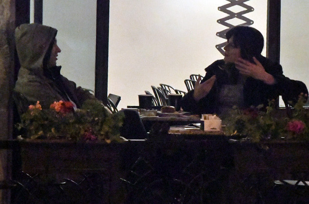 Sinirler gerildi Sinirler gerildi