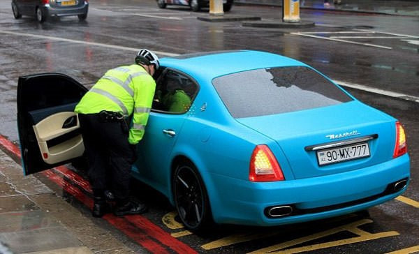 Servetlerini böyle taşıyorlar Hepsi dudak uçuklatıyor