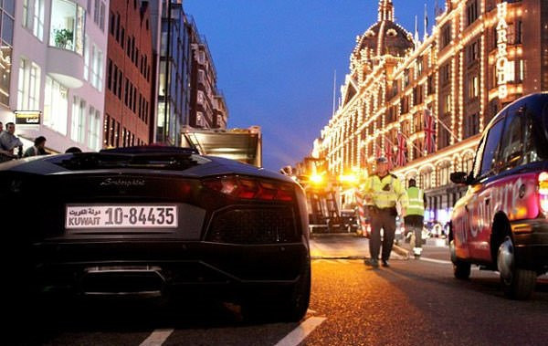 Servetlerini böyle taşıyorlar Hepsi dudak uçuklatıyor