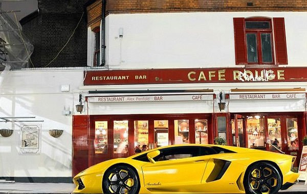 Servetlerini böyle taşıyorlar Hepsi dudak uçuklatıyor