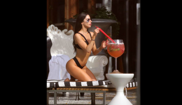 Sürpriz yaptı... Dünyaca ünlü fitness modeli İstanbulda