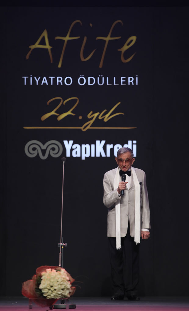 Kırmızı halının yıldızları