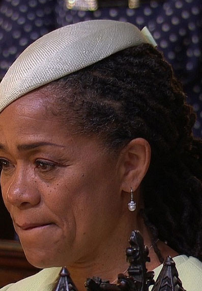 Gelin yola çıktı: İşte Meghan Markleın gelinliği