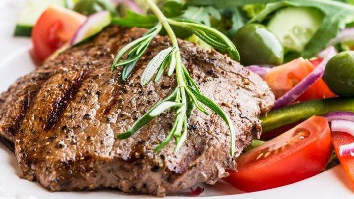 Biftek salata tarifi