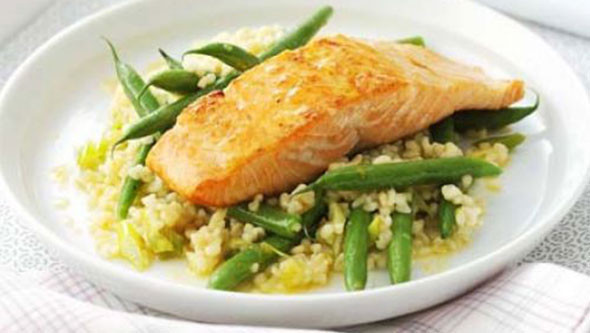 Somonlu bulgur salatası tarifi