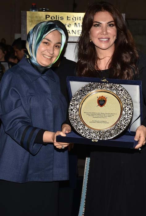 Dualar semaya şehit ve gaziler için yükseldi ​
