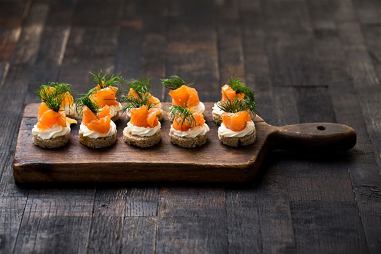 Somon füme ruloları tarifi