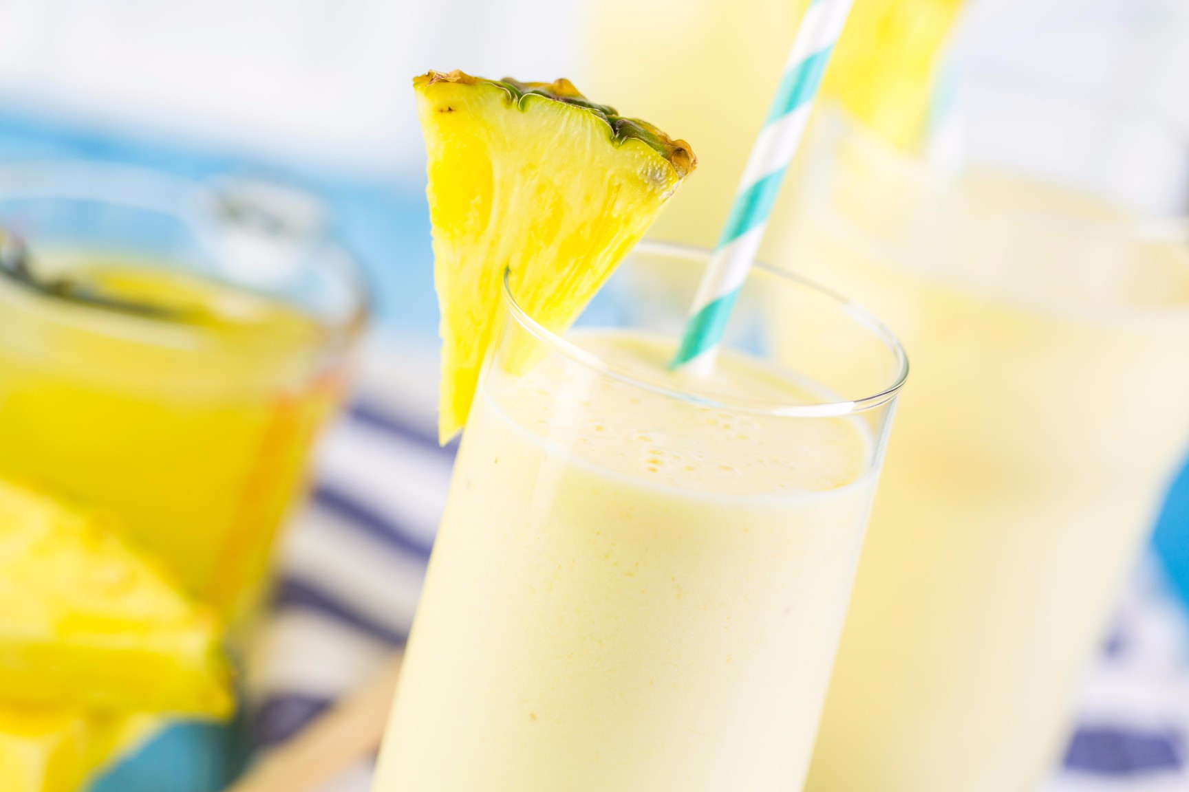 Ananaslı ve chia’lı smoothie tarifi