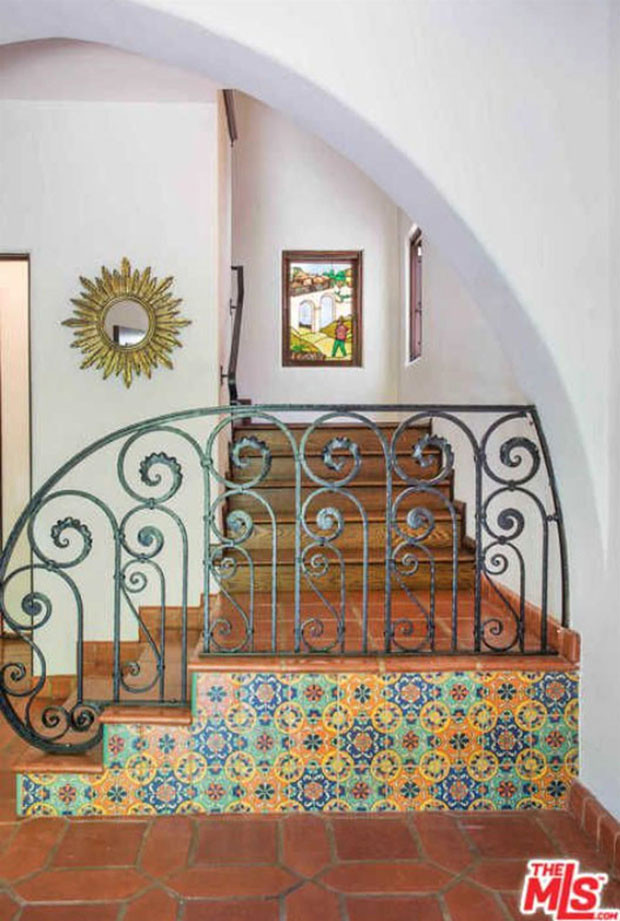 Babasının mirasıyla Babasının mirasıyla