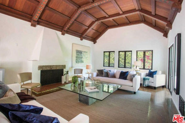 Babasının mirasıyla Babasının mirasıyla