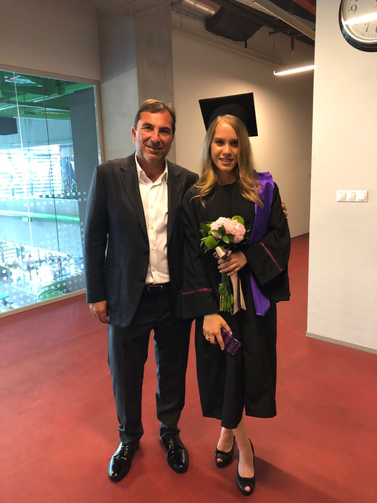 Özyeğin Üniversitesinde mezuniyet heyecanı Özyeğin Üniversitesinde mezuniyet heyecanı