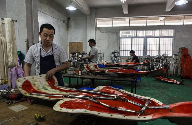 İşte Çinlilerin seks oyuncağı: Neler yapıyor neler