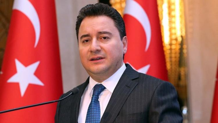 Meclise veda eden isimler...