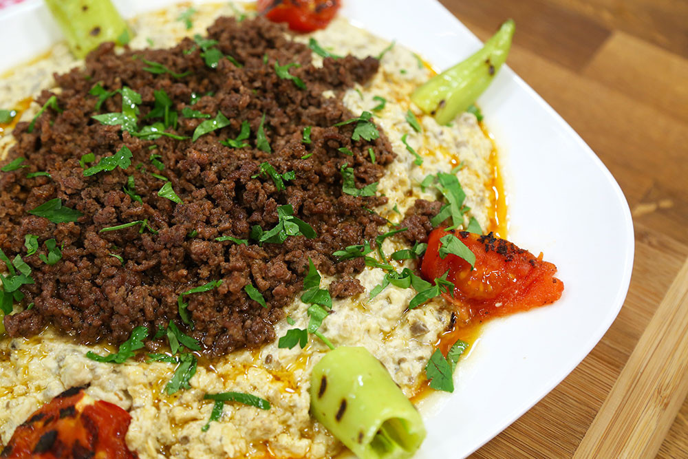 Kıymalı Alinazik kebabı tarifi