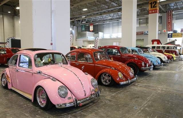 Klasik otomobil tutkunlarının merakla beklediği festival başladı