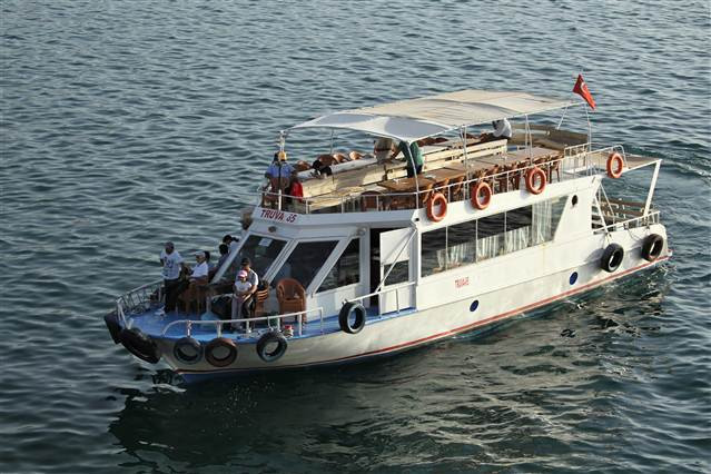 Van Gölünün saklı koyları