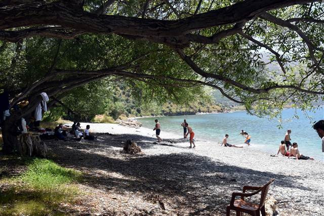 Van Gölünün saklı koyları