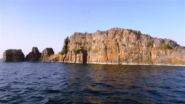 Van Gölünün saklı koyları