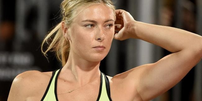 Sharapova çıldırdı İspanya elenince...