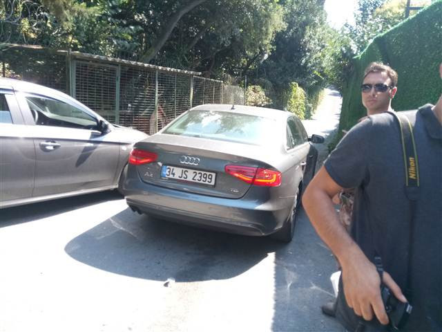 İşte Adnan Oktarın şatafatlı yaşamı İşte Adnan Oktarın şatafatlı yaşamı