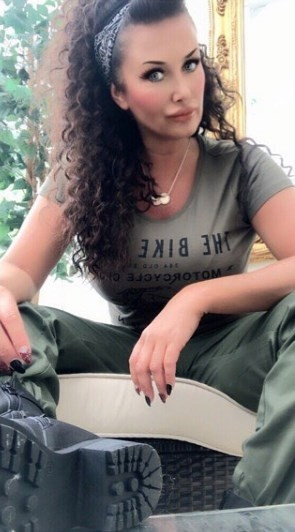 Binlerce lira harcadı, şoke eden bu sözü söyledi: “Bu acıya değer, tabutumda güzel gözükeceğim.”