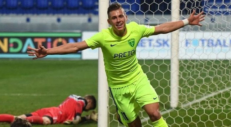 Ve UEFA resmen açıkladı Listede tek Türk... Ve UEFA resmen açıkladı Listede tek Türk...