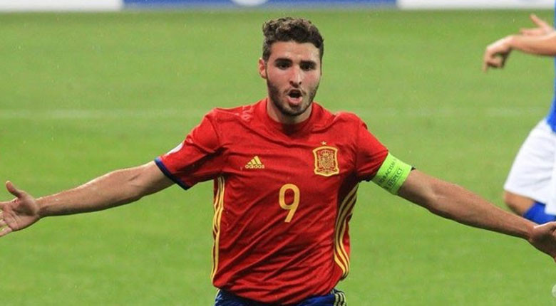 Ve UEFA resmen açıkladı Listede tek Türk... Ve UEFA resmen açıkladı Listede tek Türk...