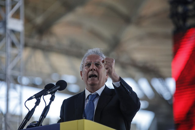 Aziz Yıldırım çıldırdı Pazartesi günü Ali Koç...